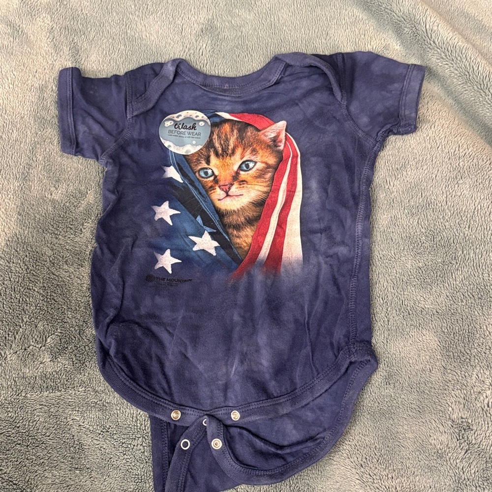 The Mountain Blue Onesie with Cat and American Flag Design NWT